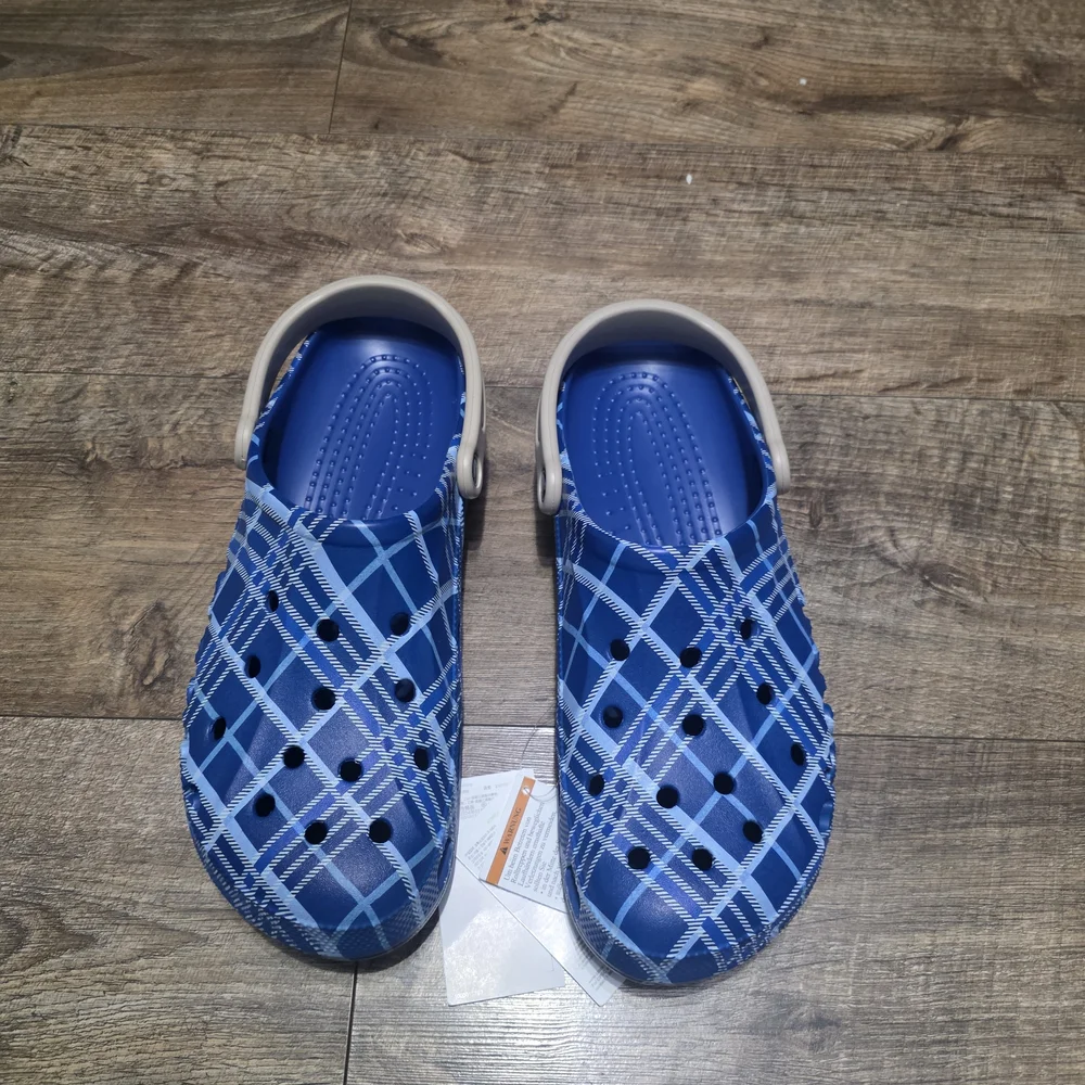 New Crocs Comfort Sandals Men Size 12